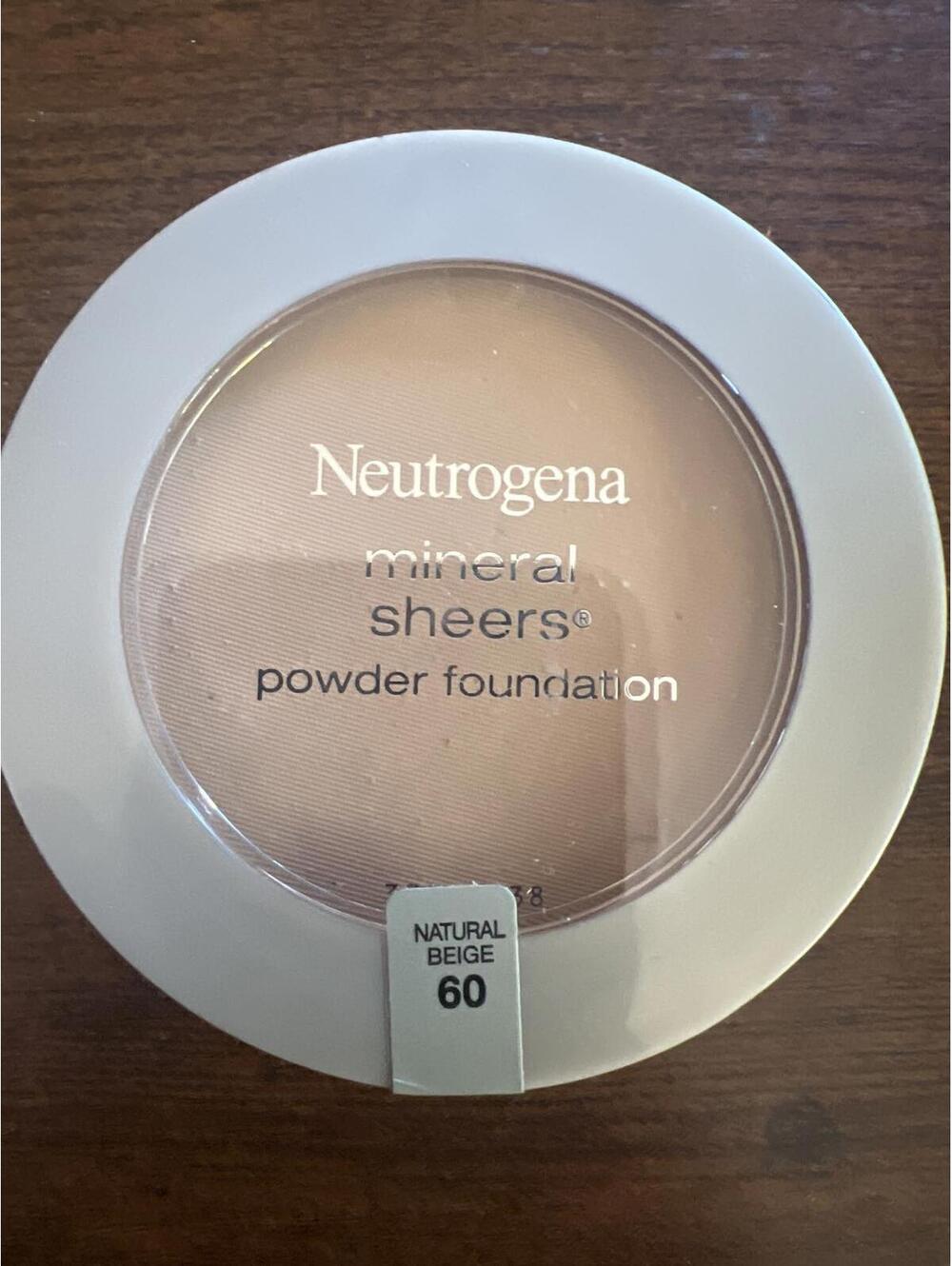 Neutrogena Mineral Sheers Compact Powder Foundation - natural beige